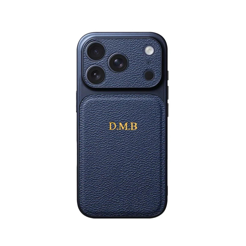 Coque iPhone bleu marine en simili grainé, initiales dorées au dos