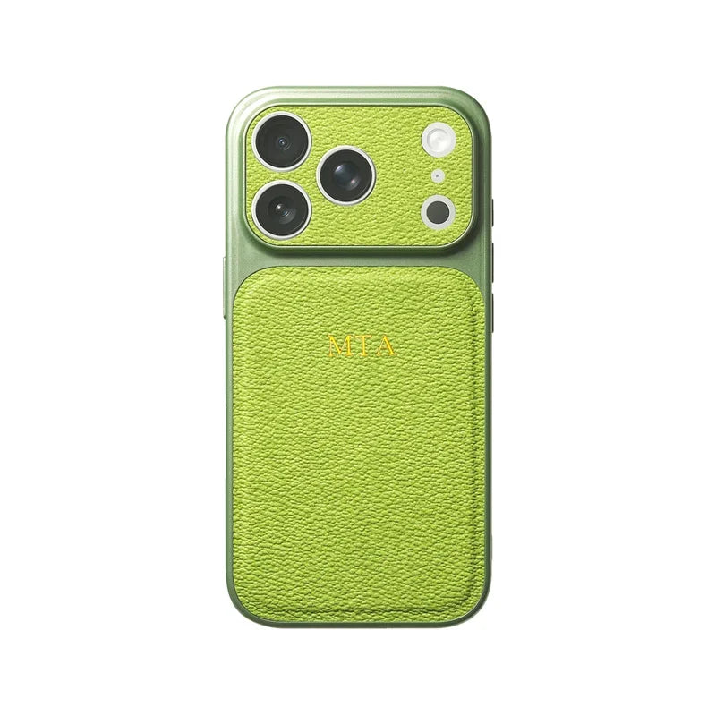 Coque iPhone personnalisable coloris Vert, initiales dorées au dos